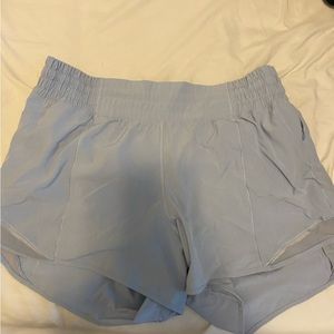 Lululemon hotty hot shorts size 8 tall